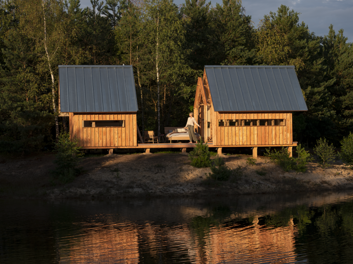 Cabin ANNA beside the water at a nature retreat